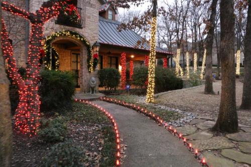 Christmas Lighting Design & Installation Services